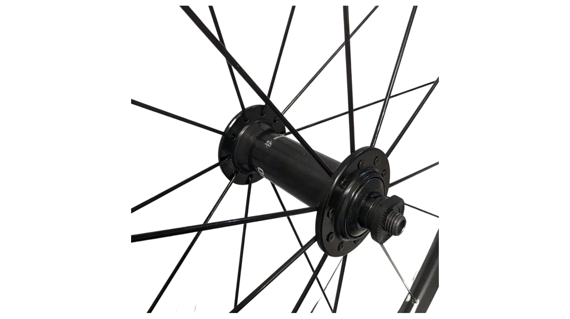 ROUE AV 700 SHIMANO RS100 2 ROUE AV 700 SHIMANO RS100 – Image 2